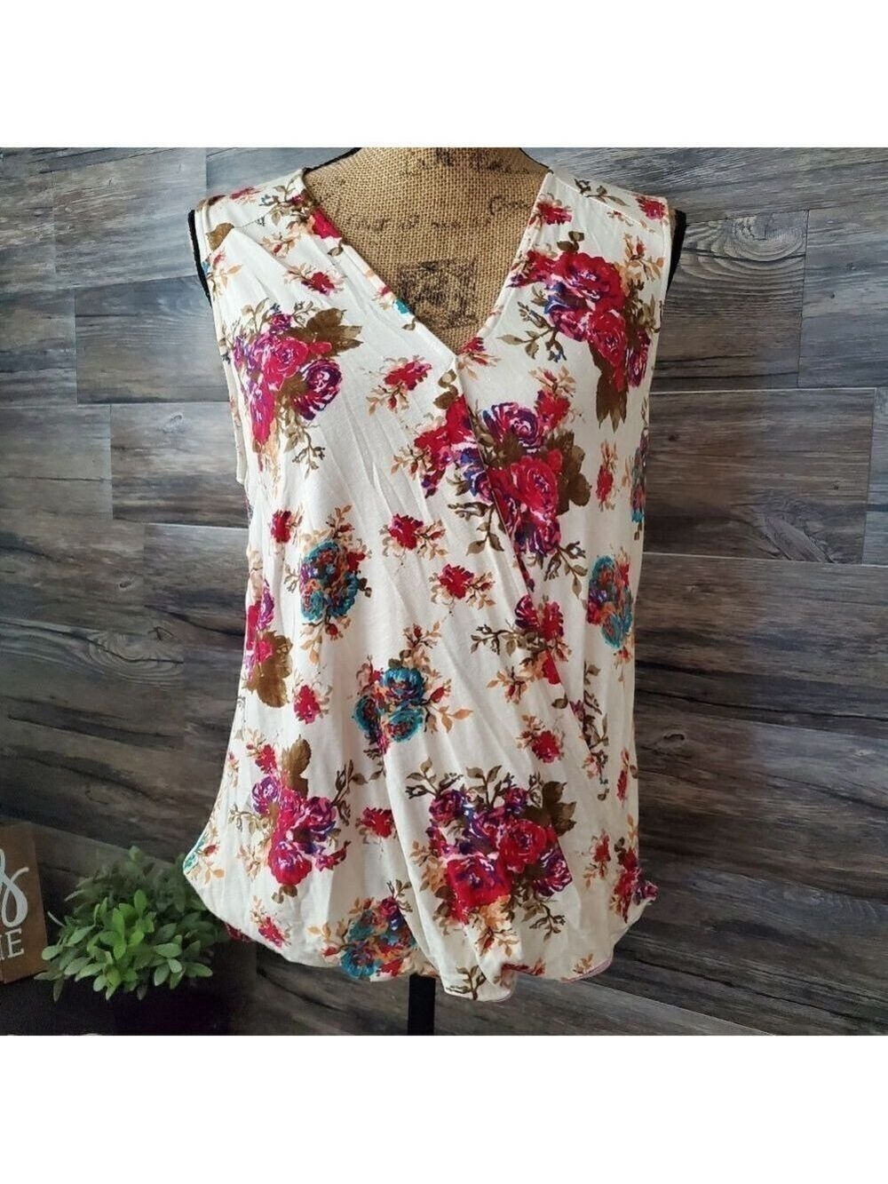 Olivia Moon Floral Blouse Bright Flowy Top Women's Size Small